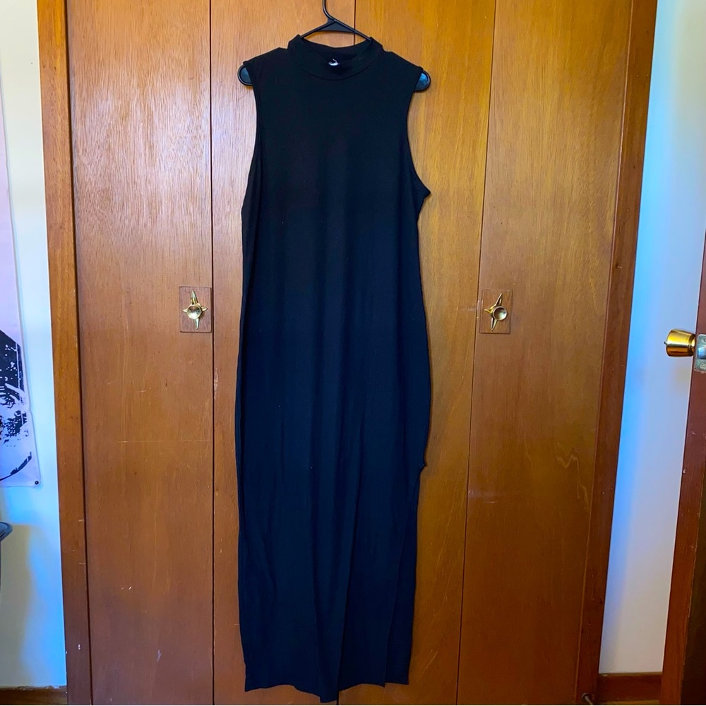 Rue 21 Plus Size 3 XL Black Mock Turtle-Neck Bodycon Maxi Dress: